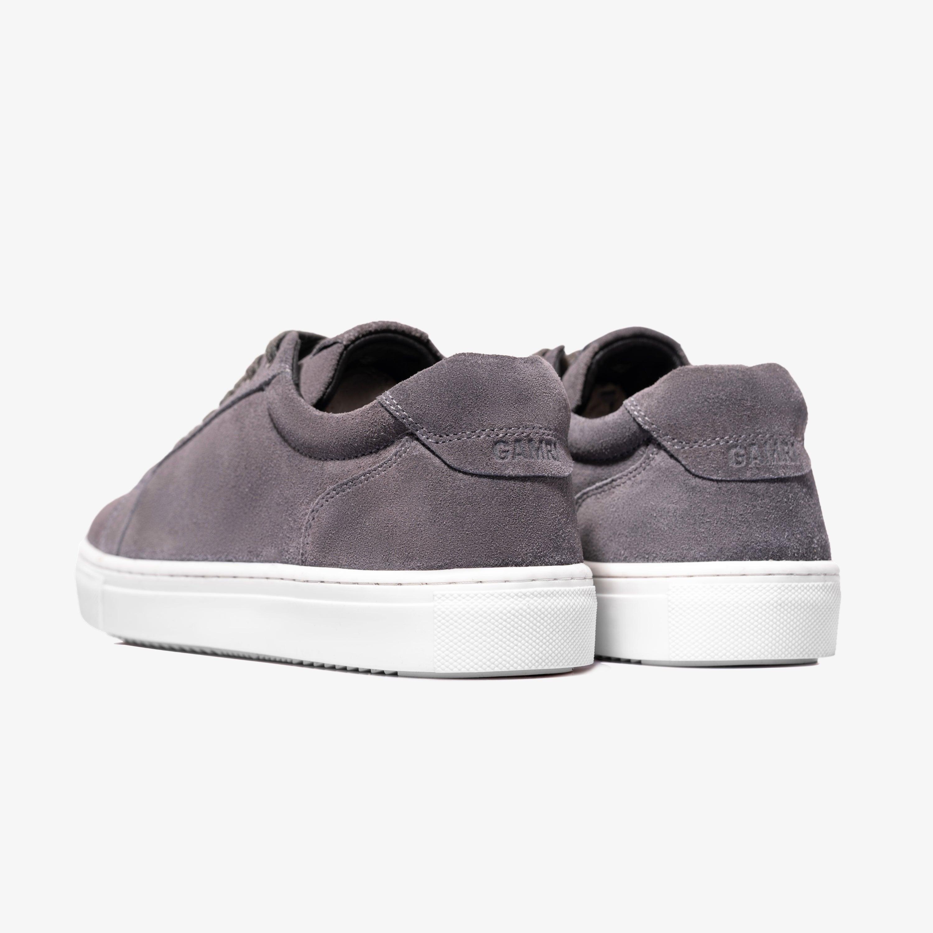 Classic Low top Sneakers Grey