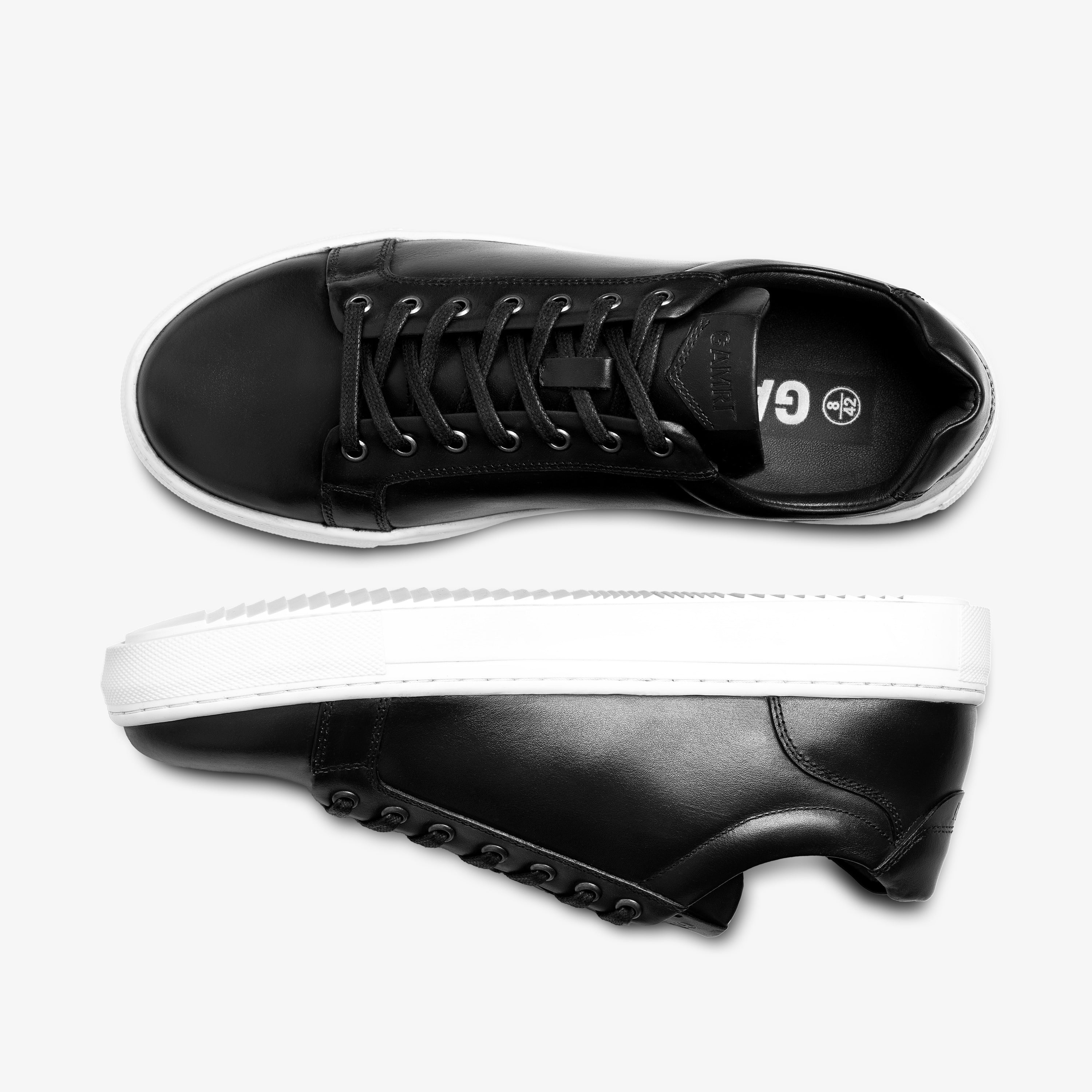 Classic Low top Sneakers Black